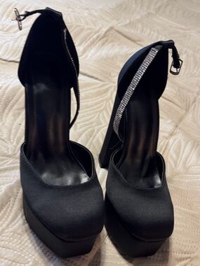 Wild Diva Black Platform Heels with Rhinestone Ankle Strap 7.5
